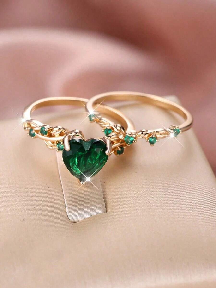 Emerald Heart Couple Ring