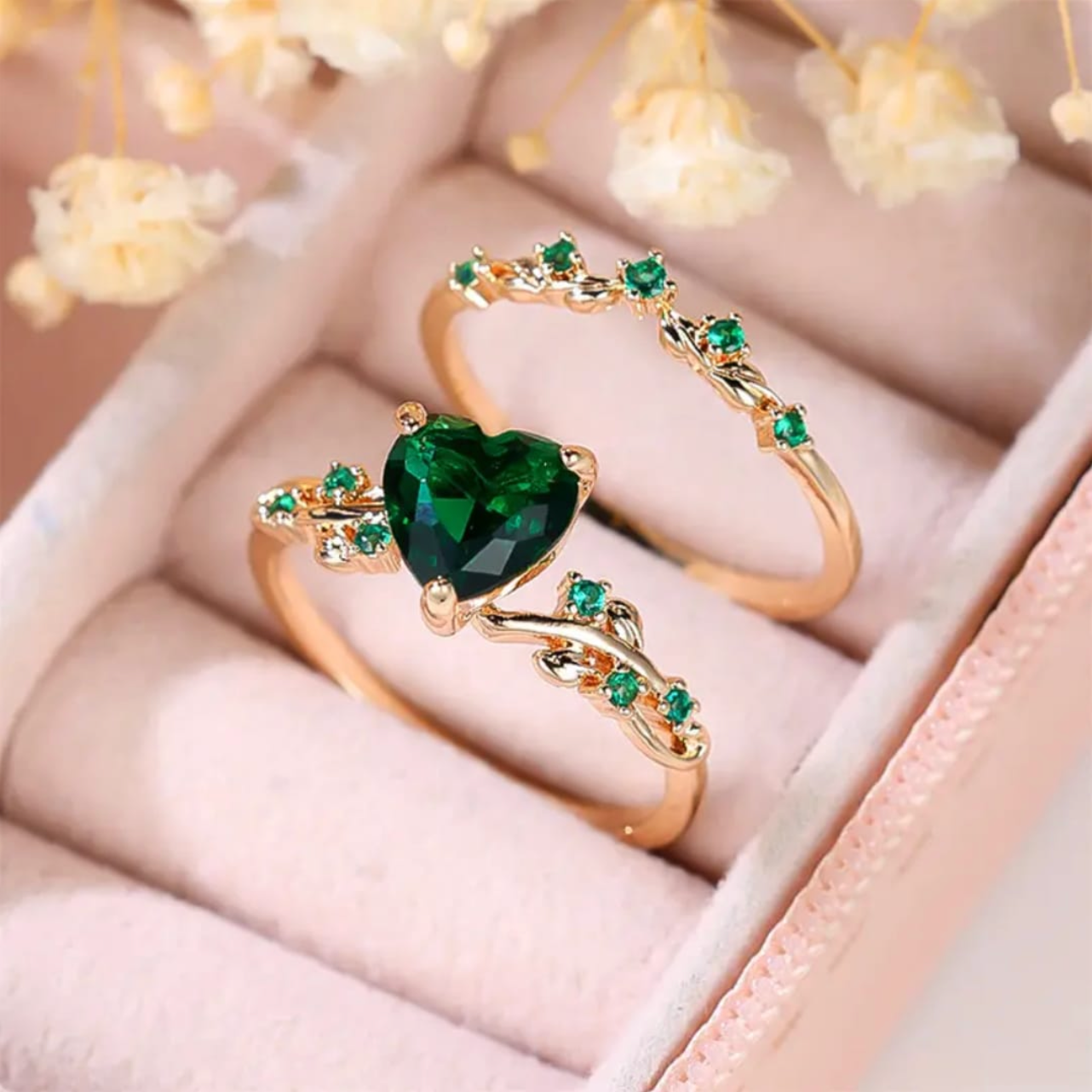 Emerald Heart Couple Ring
